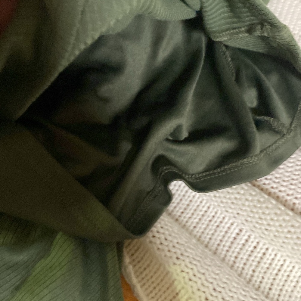 Mi Ami Large Olive Green Romper - Picture 7 of 7